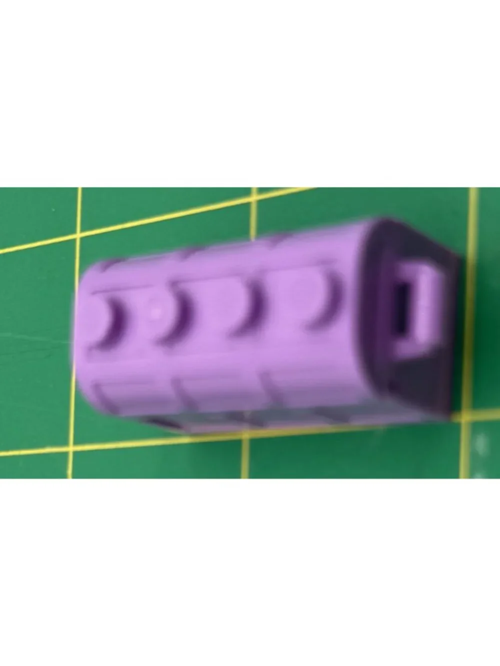 Lego 4738 Purple Treasure Chest Replacement With “Diamond”